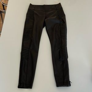 Athleta Delancey Gleam Moto Tight Legging size medium